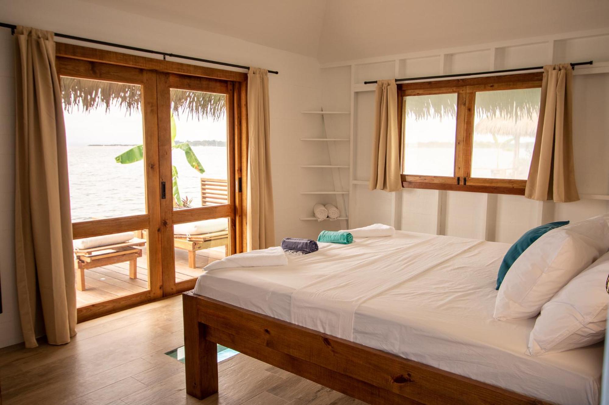 Sol Bungalows بوكاس تاون المظهر الخارجي الصورة